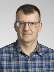 Eyðfinn Magnussen - دانشیار profile picture
