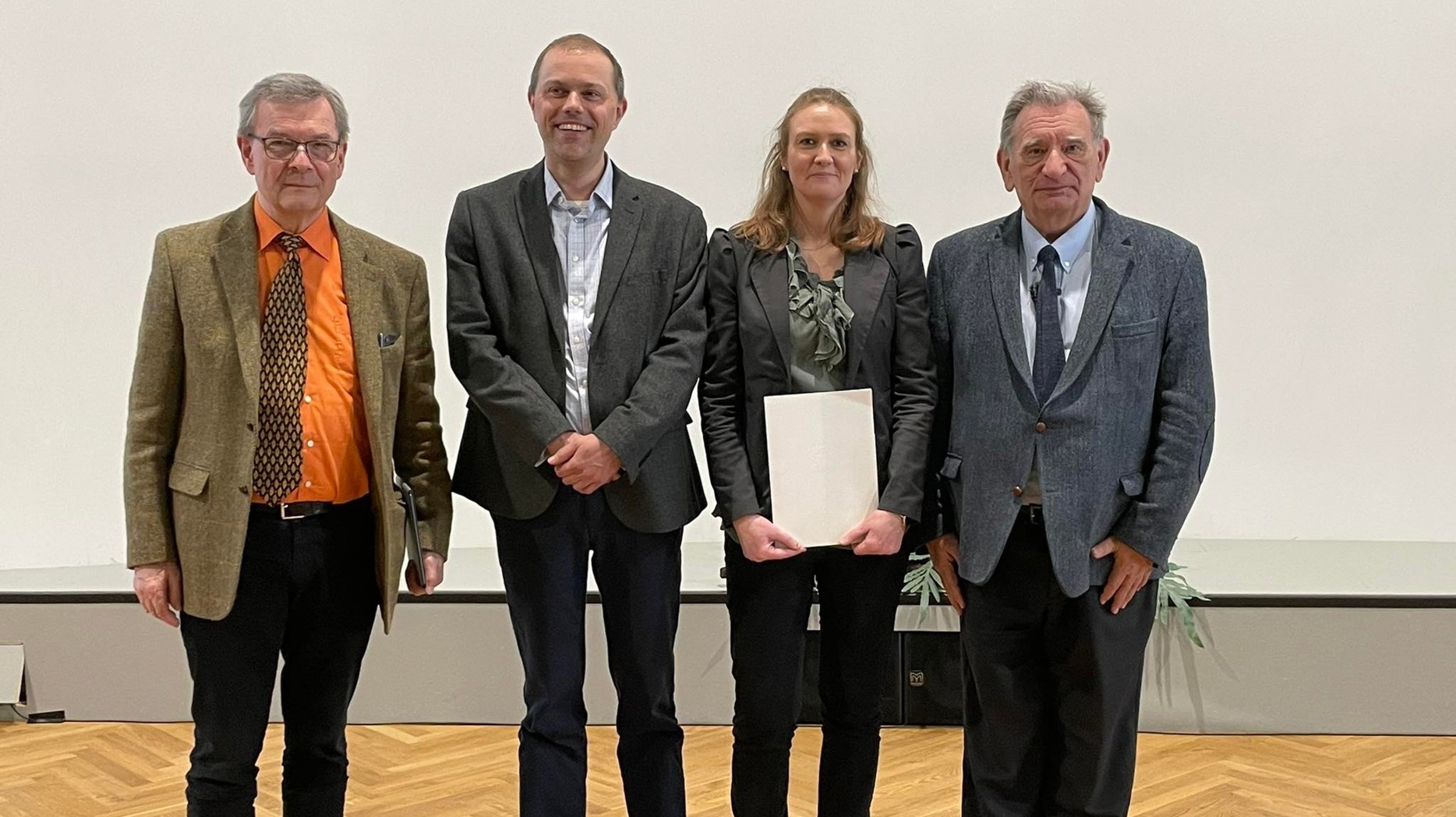 Annbjørg Abrahamsen phd.jpg